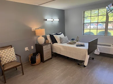 ROSWELL CENTER FOR NURSING AND HEALING LLC