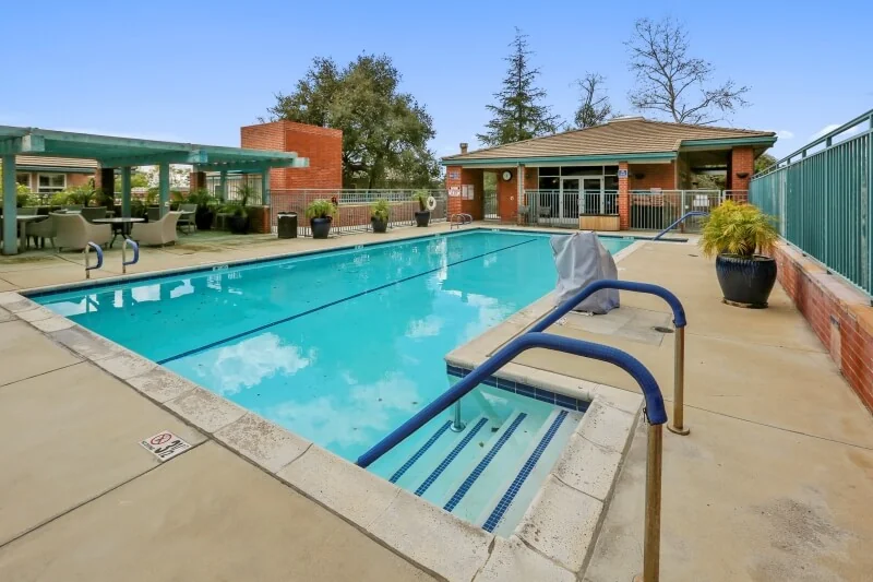 ROYAL OAKS MANOR-BRADBURY OAKS