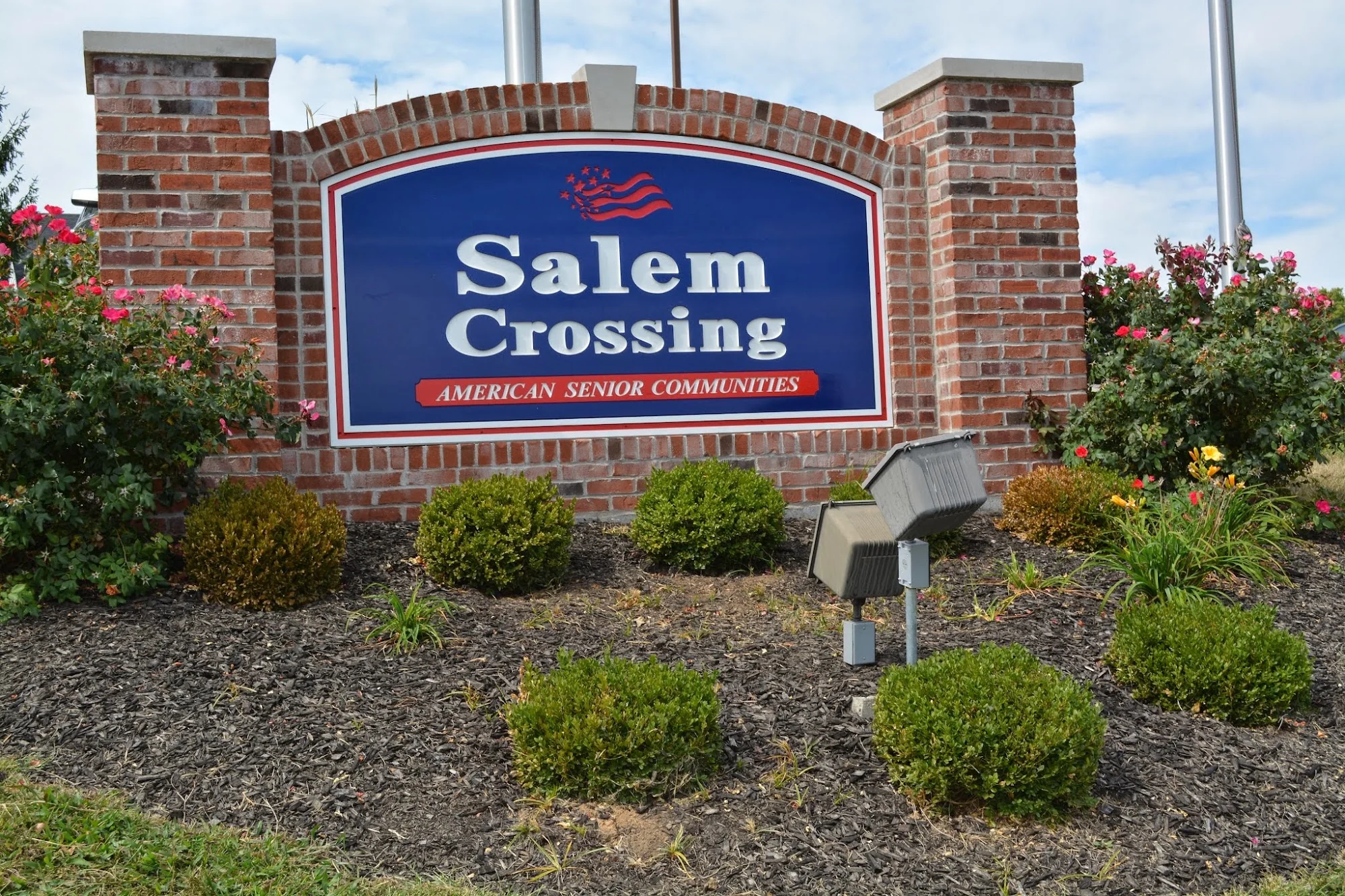 SALEM CROSSING