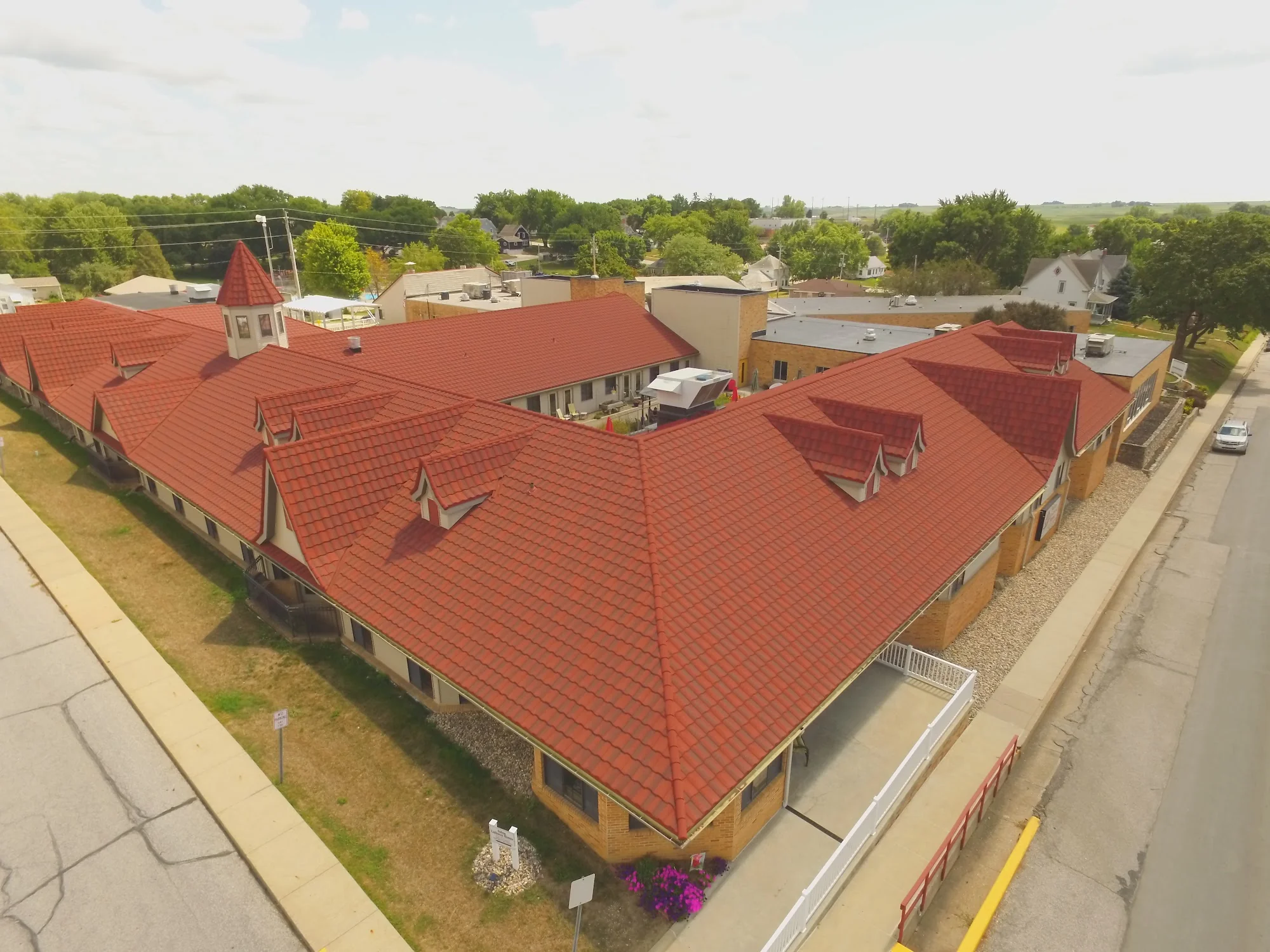 SALEM LUTHERAN HOME