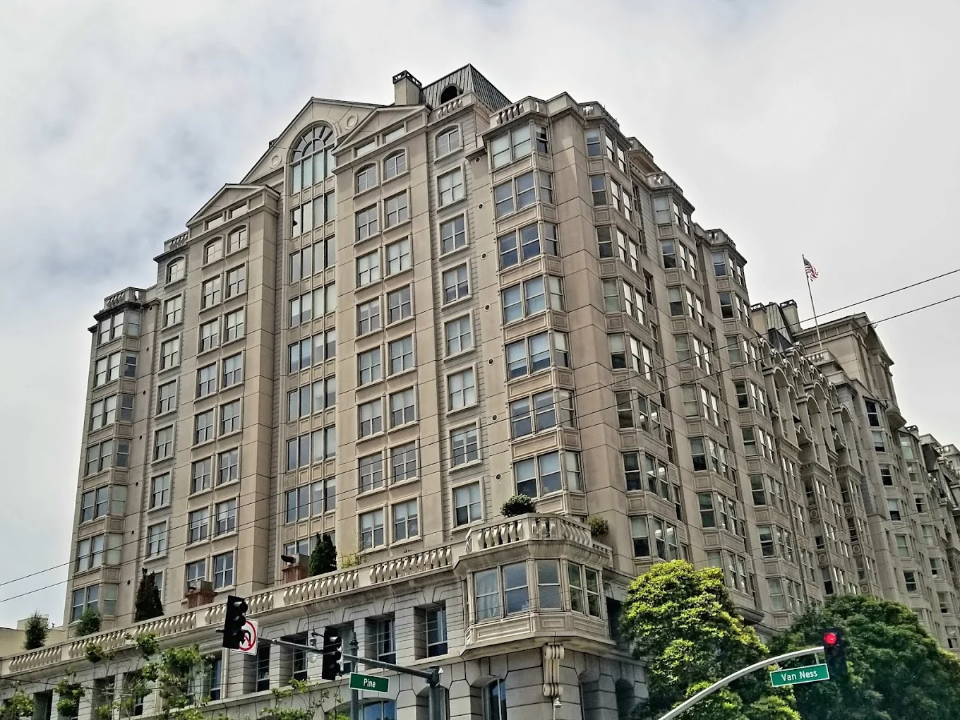 SAN FRANCISCO TOWERS
