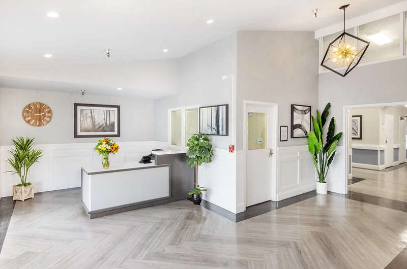 SAN JOAQUIN NURSING CENTER AND REHABILITATION CENT
