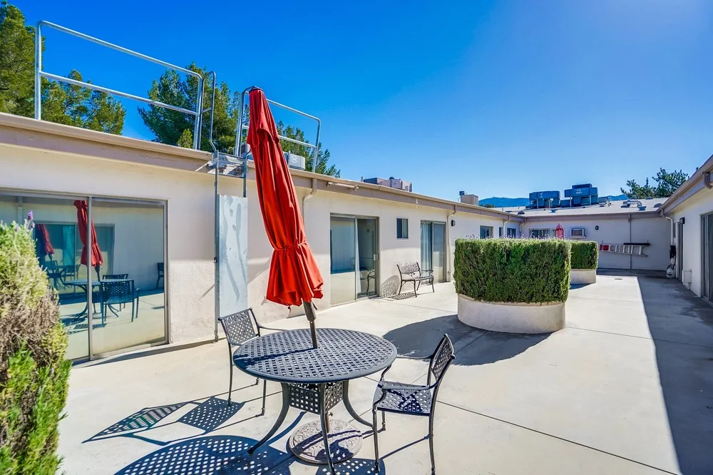 SANTA CLARITA POST-ACUTE CARE CENTER