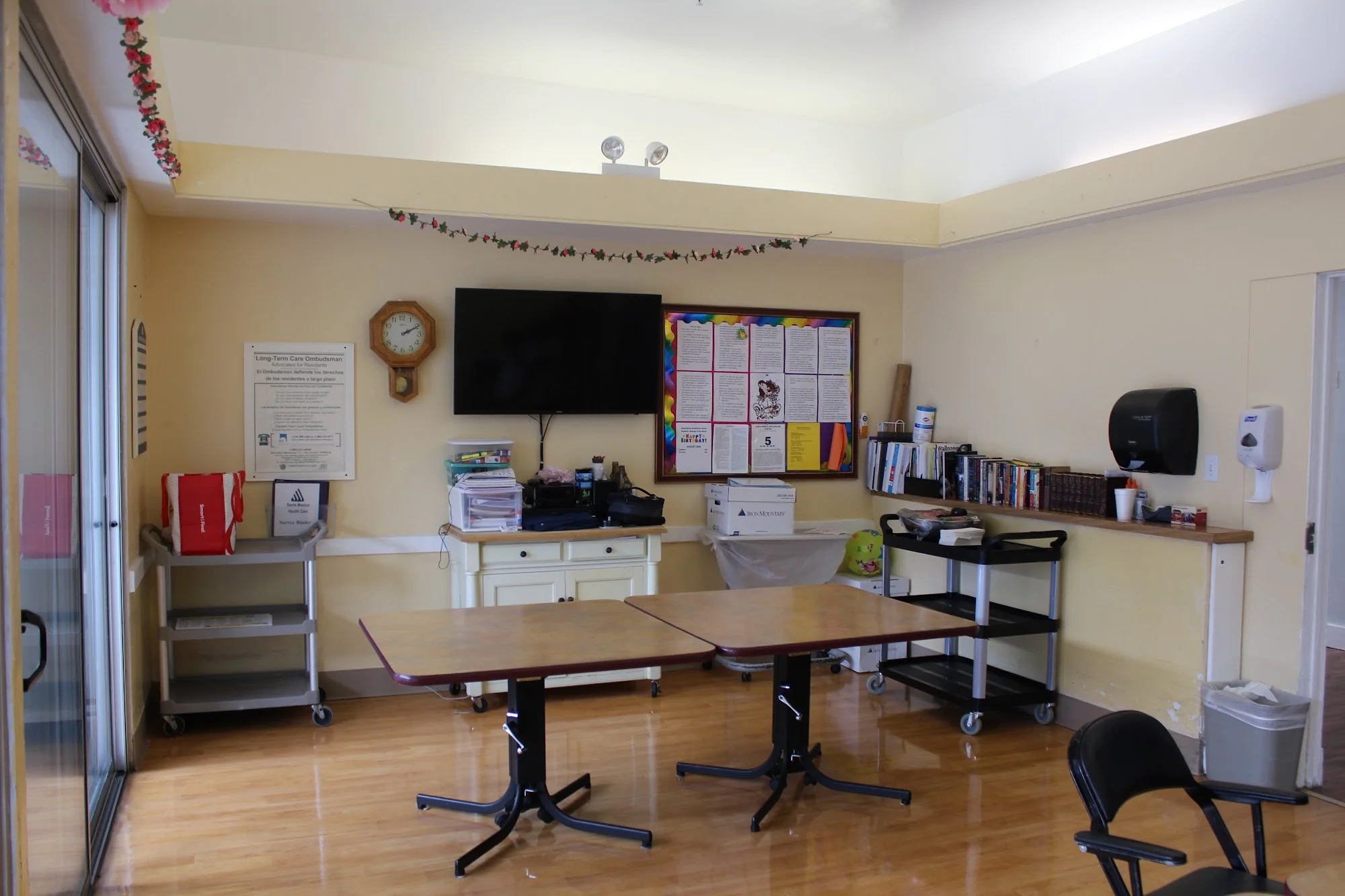 SANTA MONICA HEALTH CARE CENTER