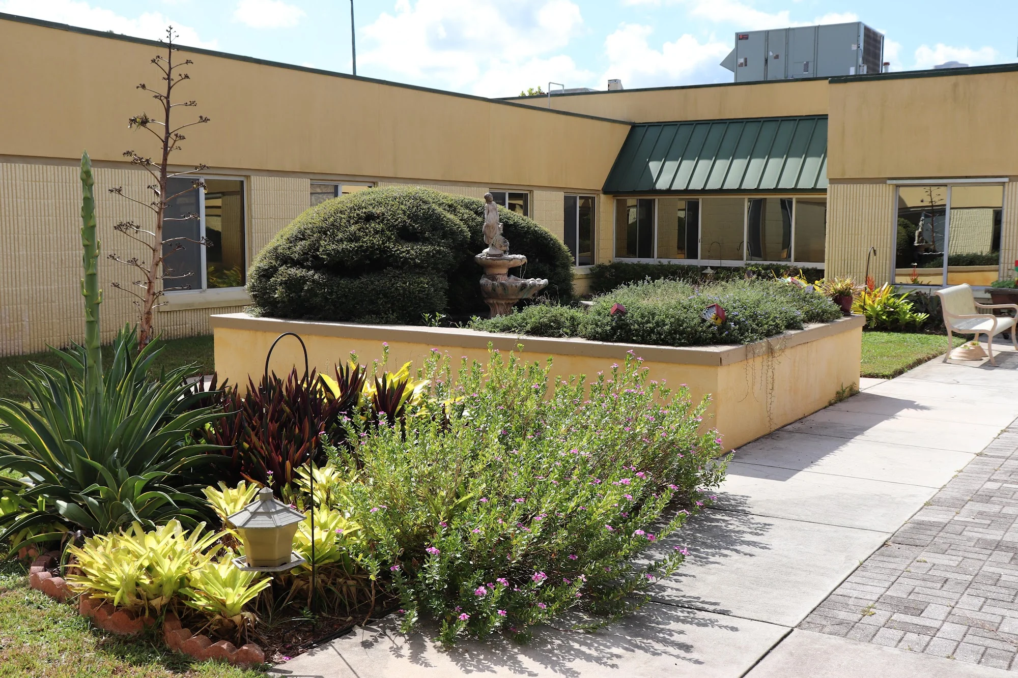 SAVANNAS PARK HEALTH AND REHABILITATION CENTER