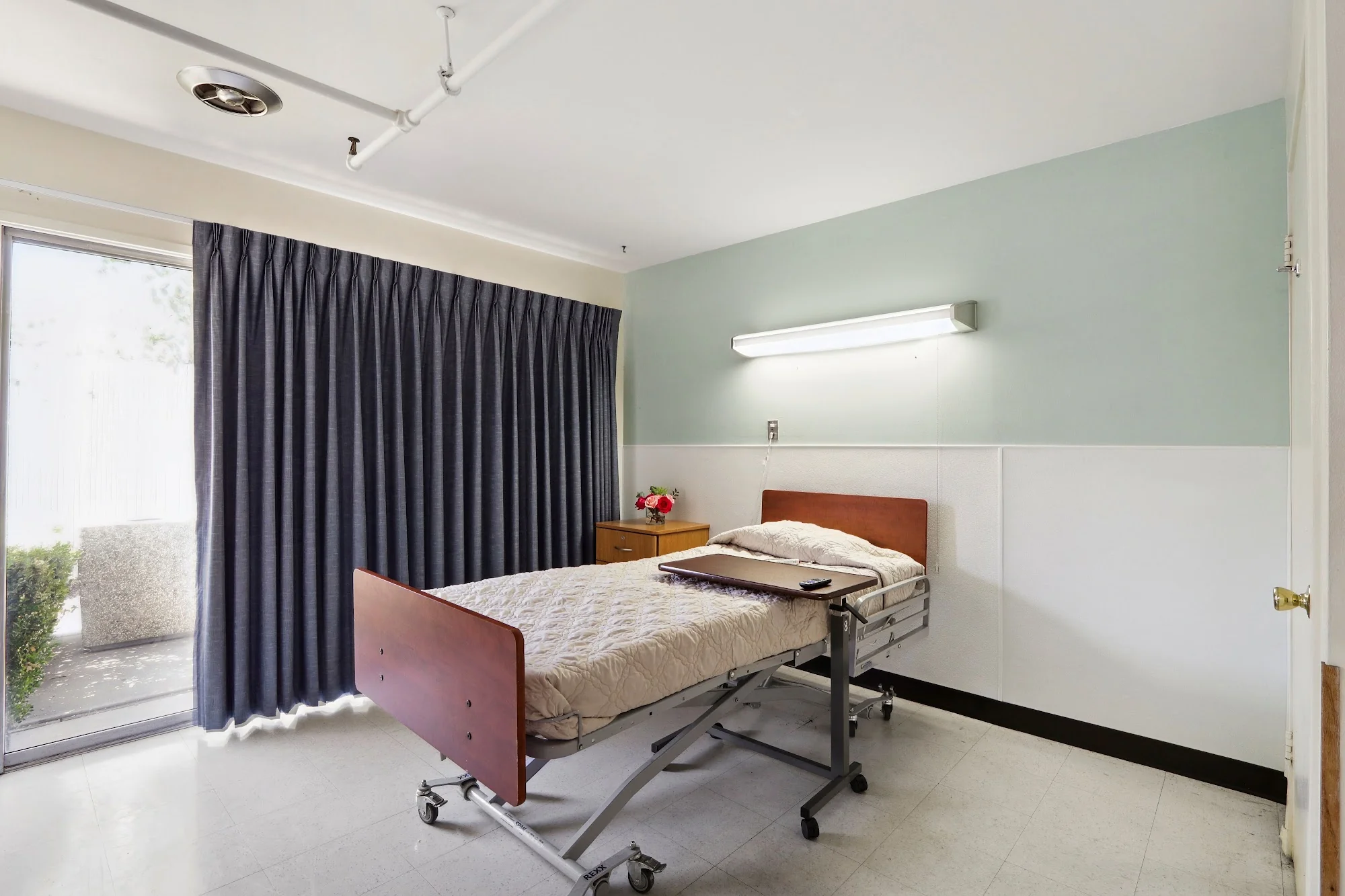 SAYLOR LANE HEALTHCARE CENTER