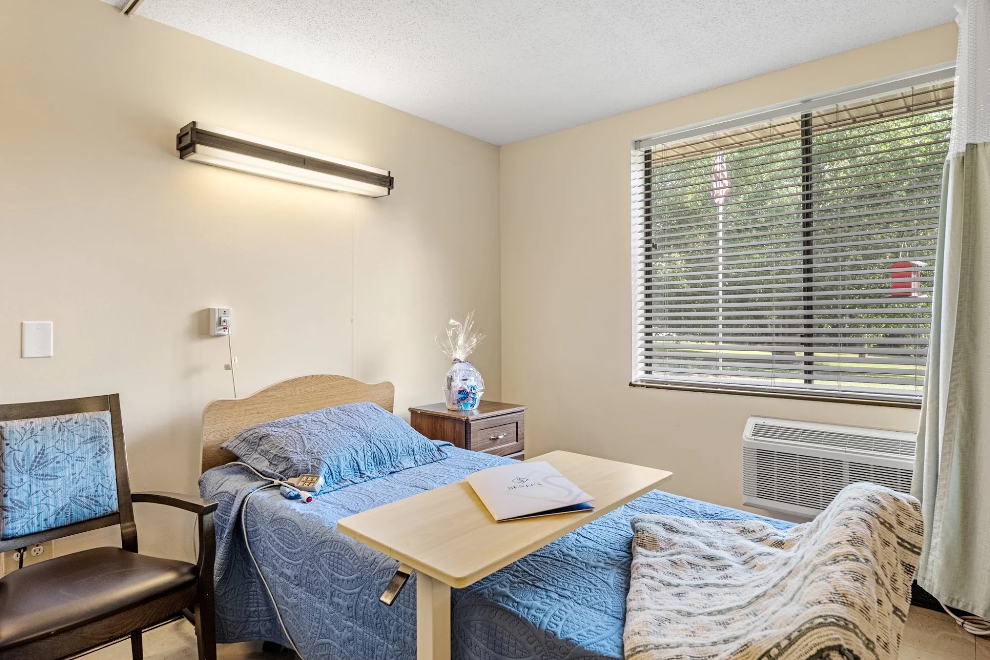 SENECA HEALTH & REHABILITATION CENTER