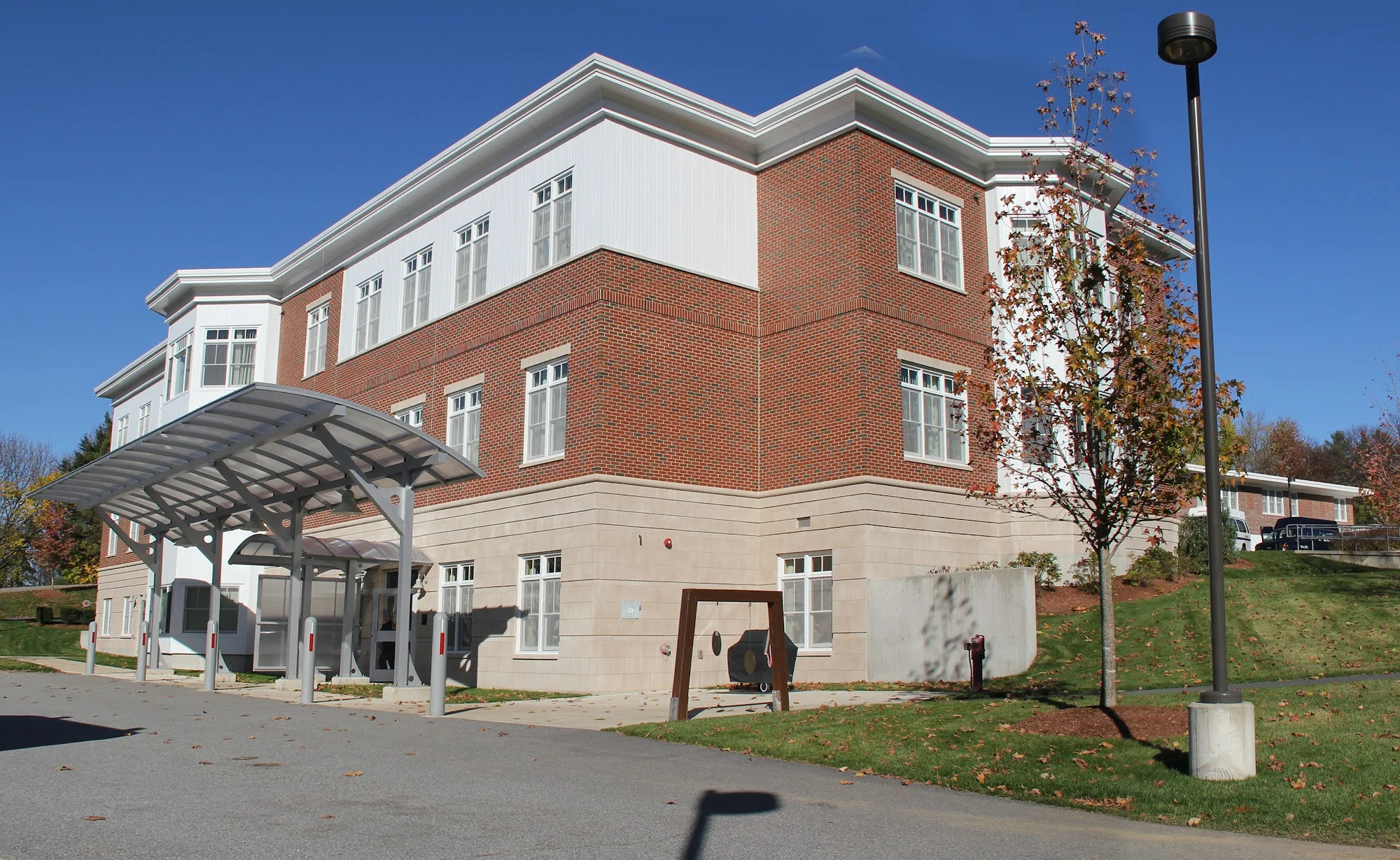 SEVEN HILLS PEDIATRIC CENTER