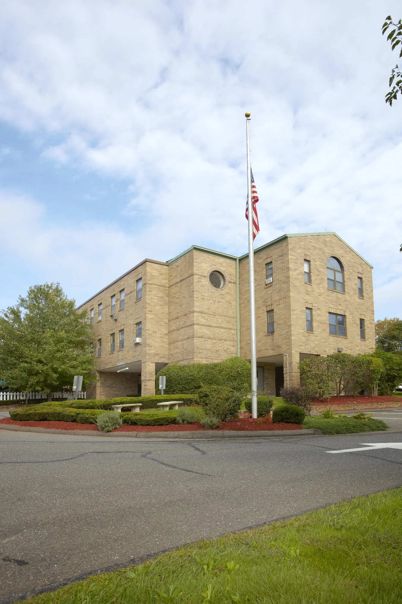 SHADY KNOLL CENTER FOR HEALTH & REHABILITATION