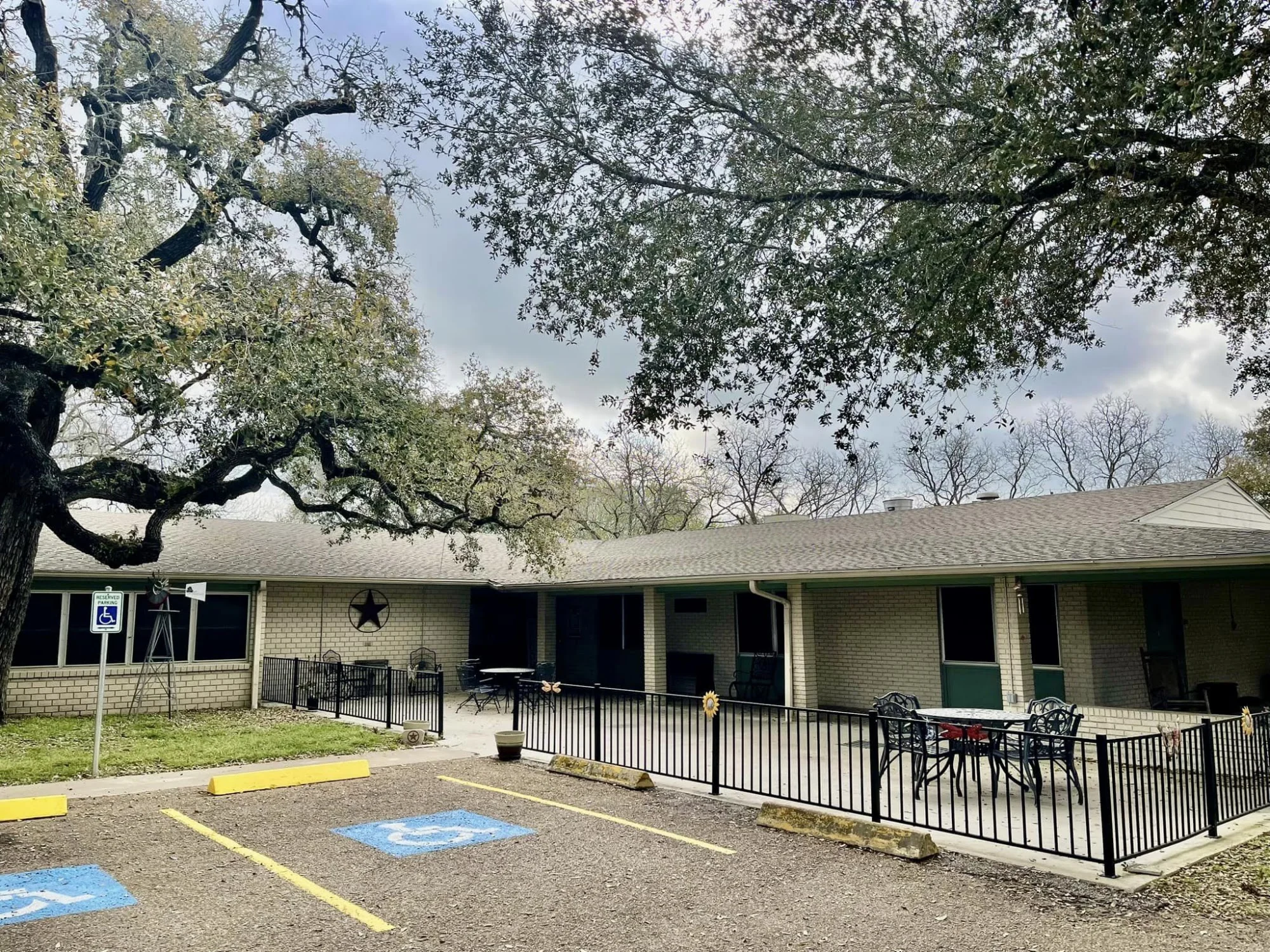 SHADY OAK NURSING AND REHABILITATION