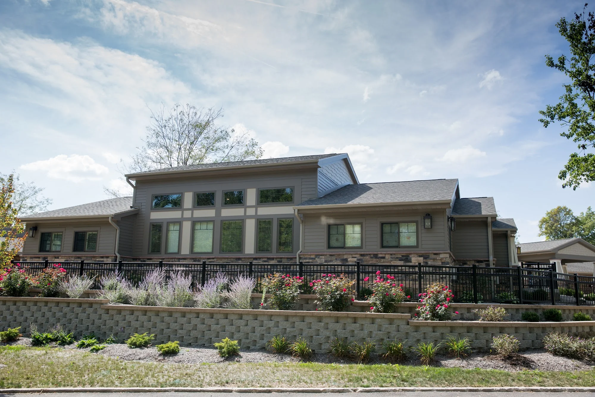 SHAWNEE MANOR