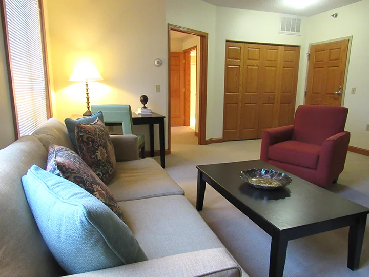 SHOLOM HOME WEST