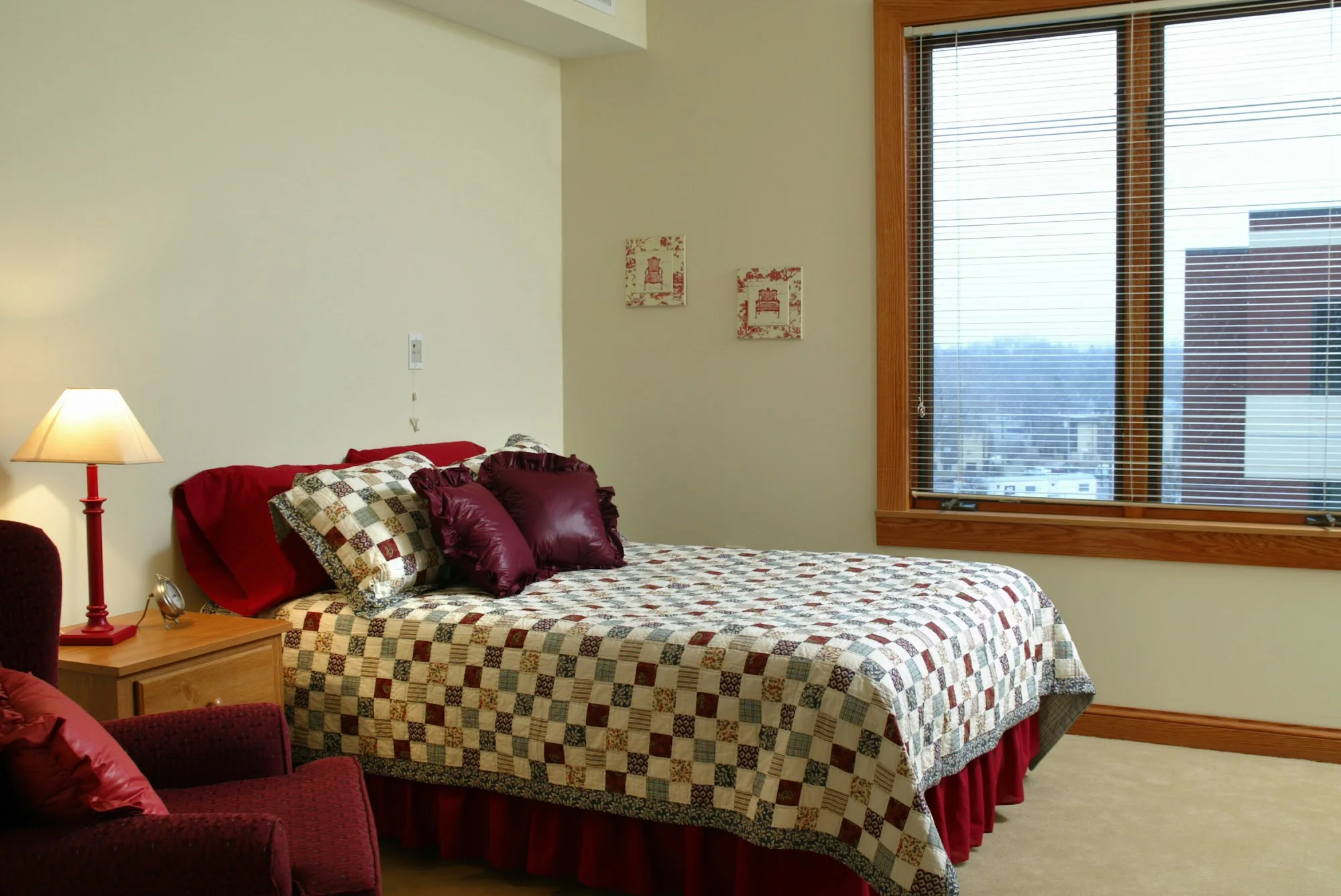 SHOLOM HOME WEST