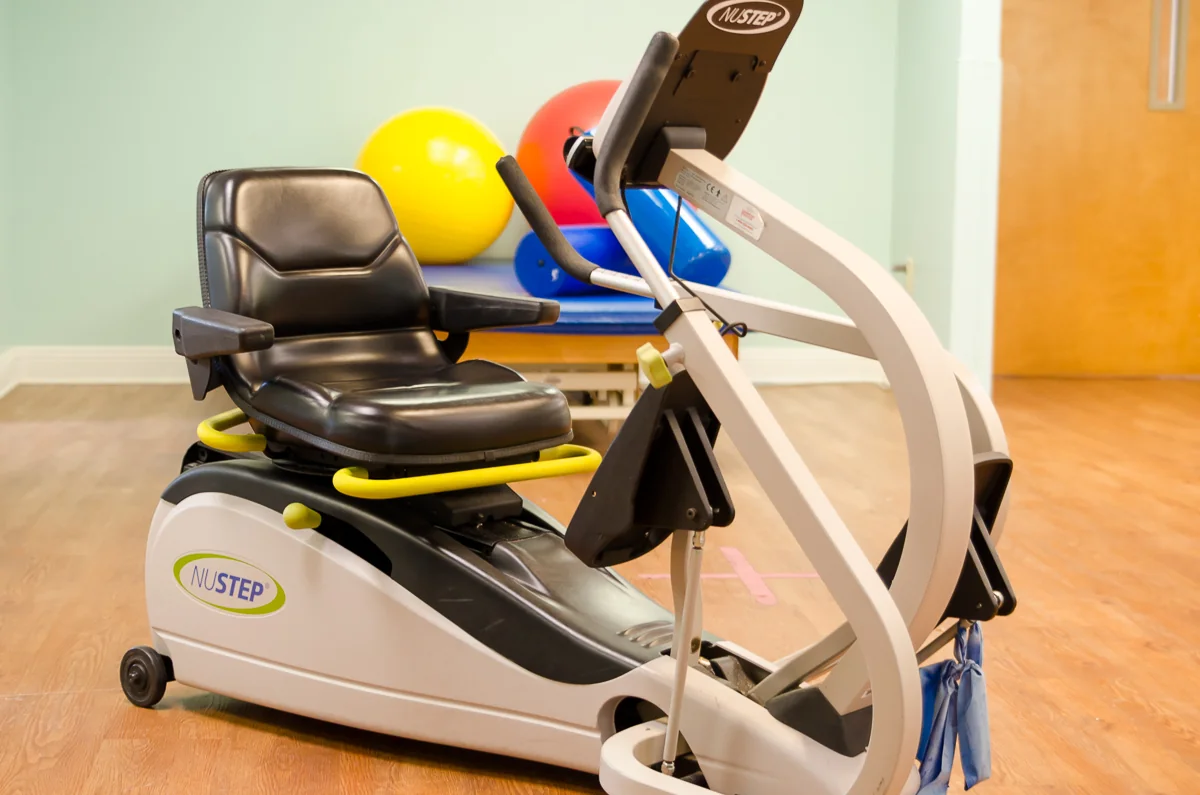 SIGNATURE HEALTHCARE AT HILLCREST
