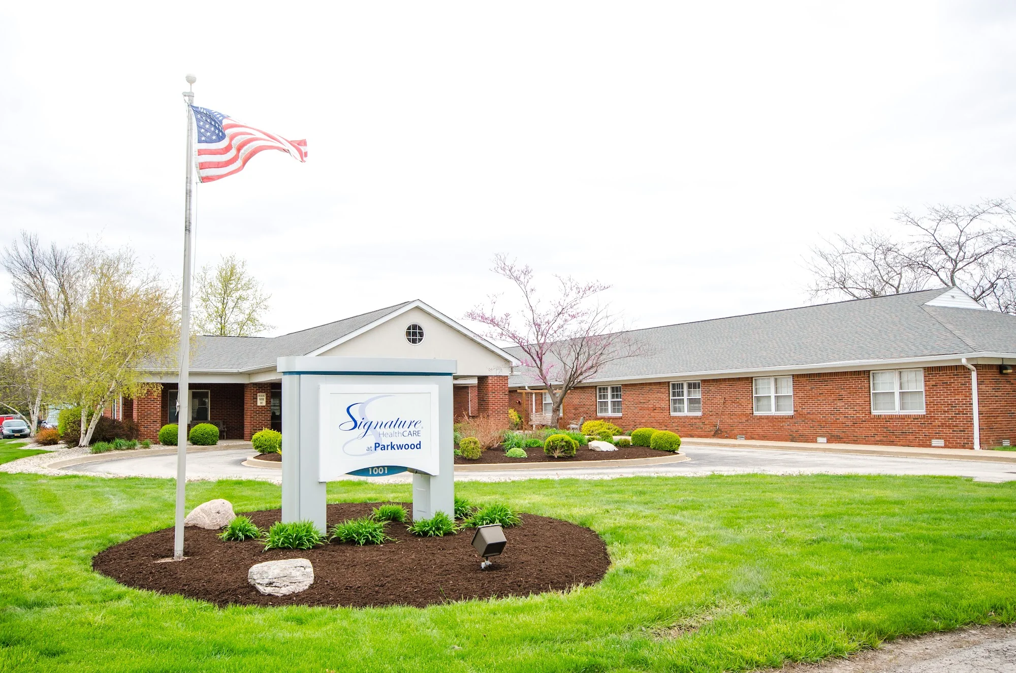 SIGNATURE HEALTHCARE AT PARKWOOD