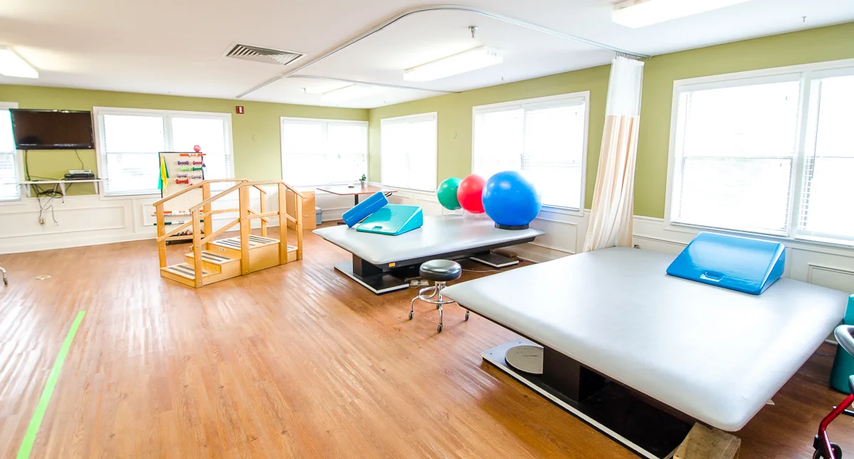 SIGNATURE HEALTHCARE AT PARKWOOD