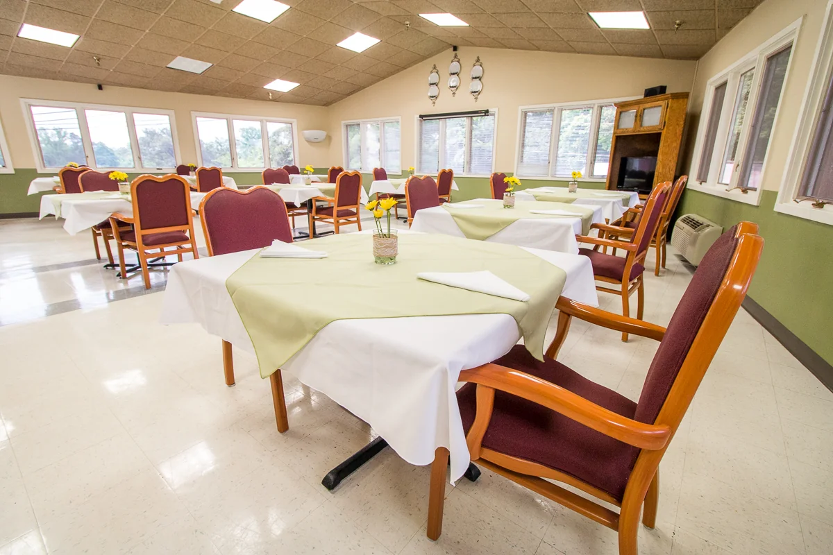 SIGNATURE HEALTHCARE AT SUMMIT MANOR REHAB & WELLNESS CENTER