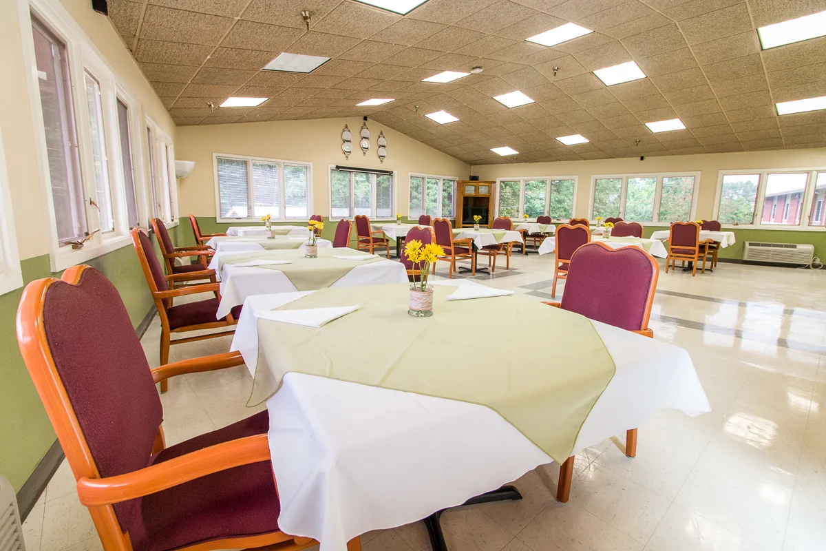 SIGNATURE HEALTHCARE AT SUMMIT MANOR REHAB & WELLNESS CENTER