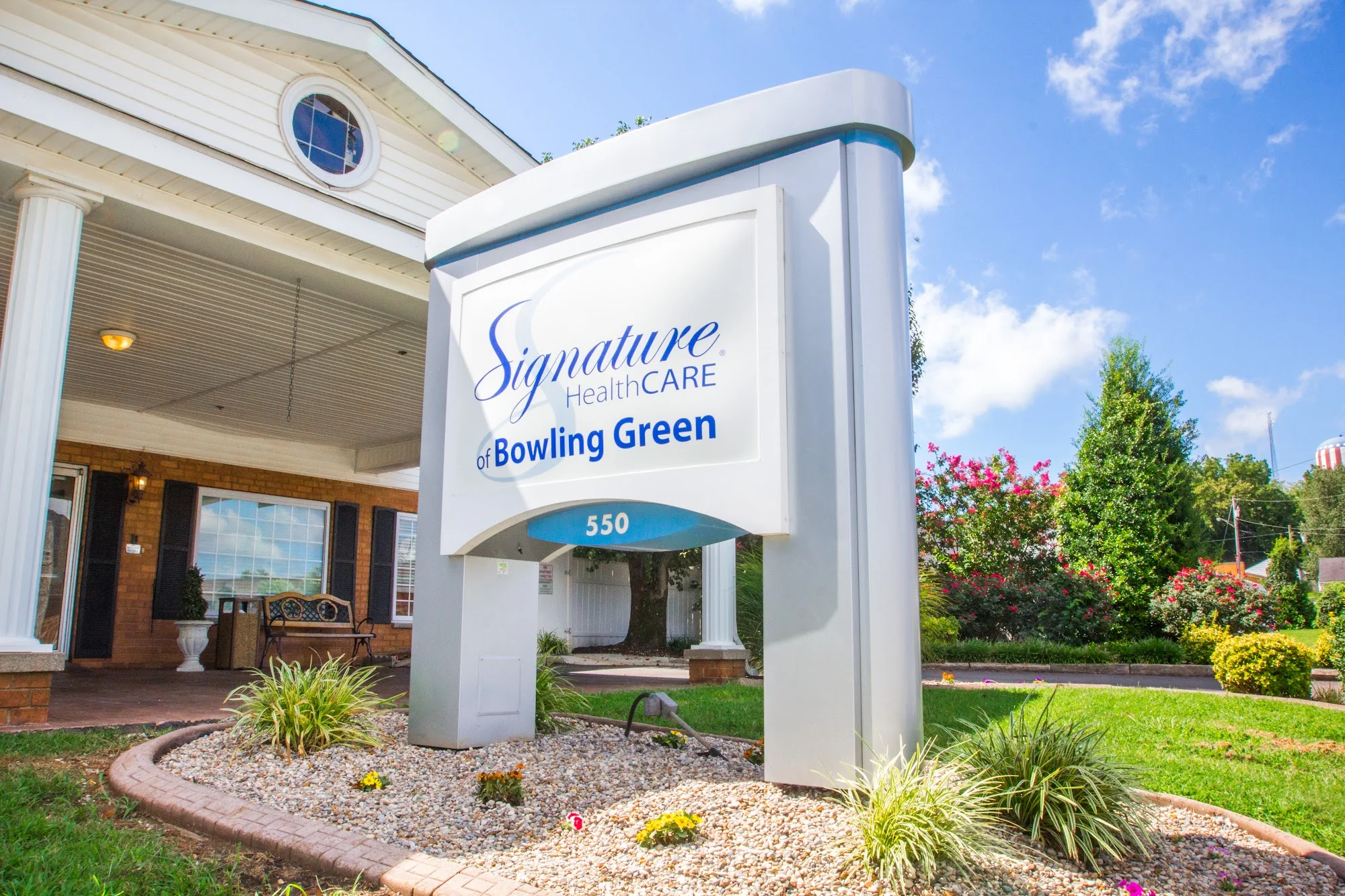 SIGNATURE HEALTHCARE OF BOWLING GREEN