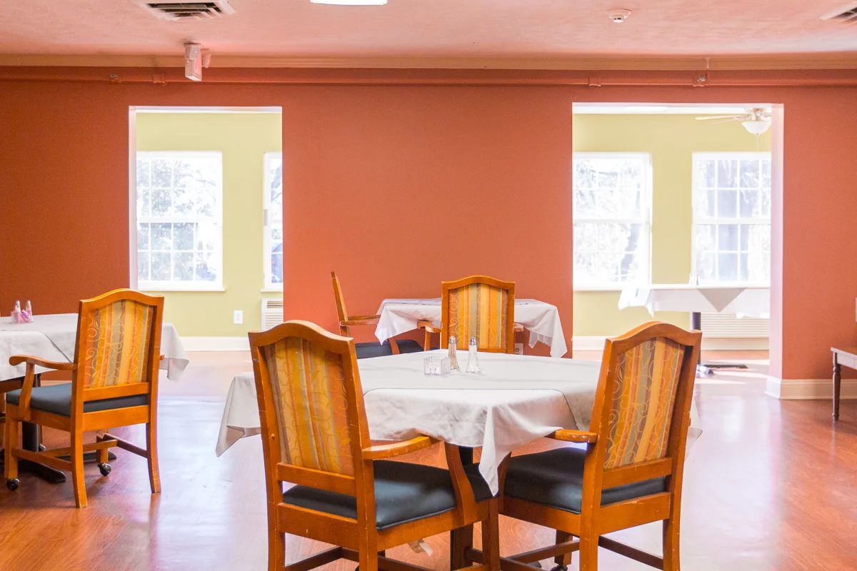 SIGNATURE HEALTHCARE OF CARROLLTON REHAB & WELLNESS CENTER