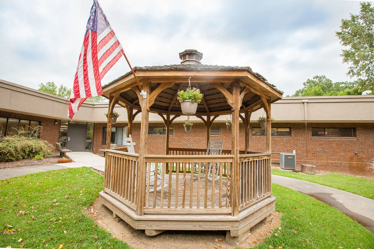 SIGNATURE HEALTHCARE OF CHAPEL HILL