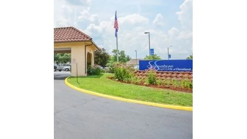 SIGNATURE HEALTHCARE OF CLEVELAND