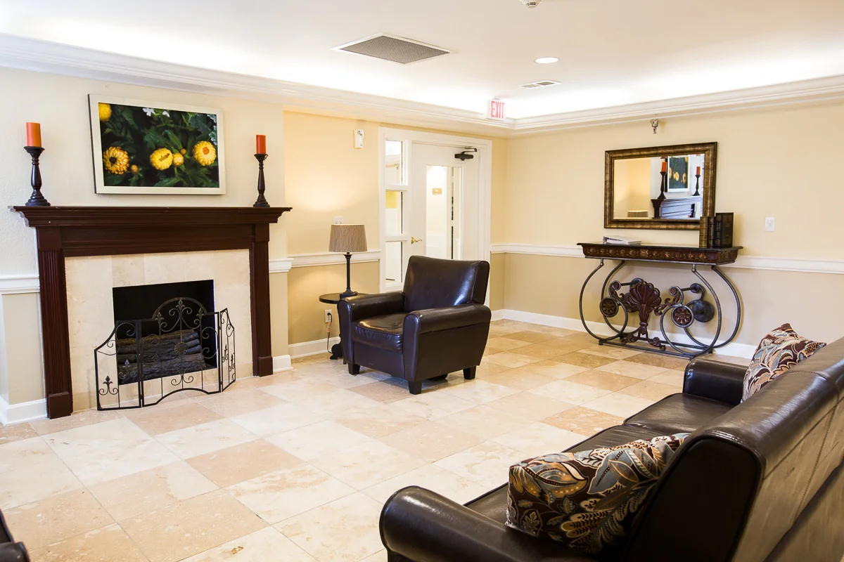 SIGNATURE HEALTHCARE OF EAST LOUISVILLE