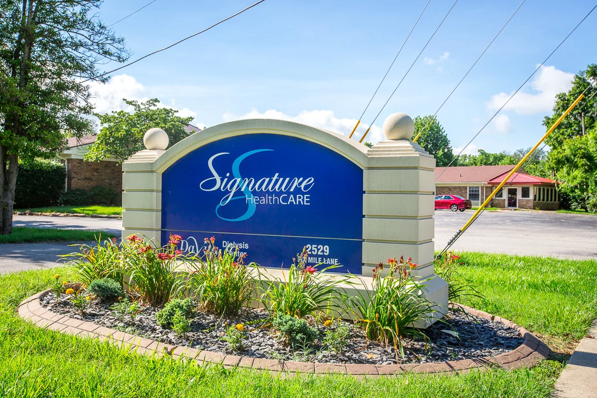 SIGNATURE HEALTHCARE OF EAST LOUISVILLE
