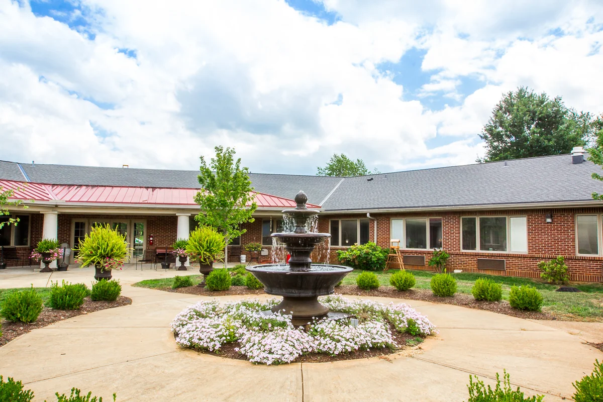 SIGNATURE HEALTHCARE OF HART COUNTY REHAB & WELLNESS CENTER