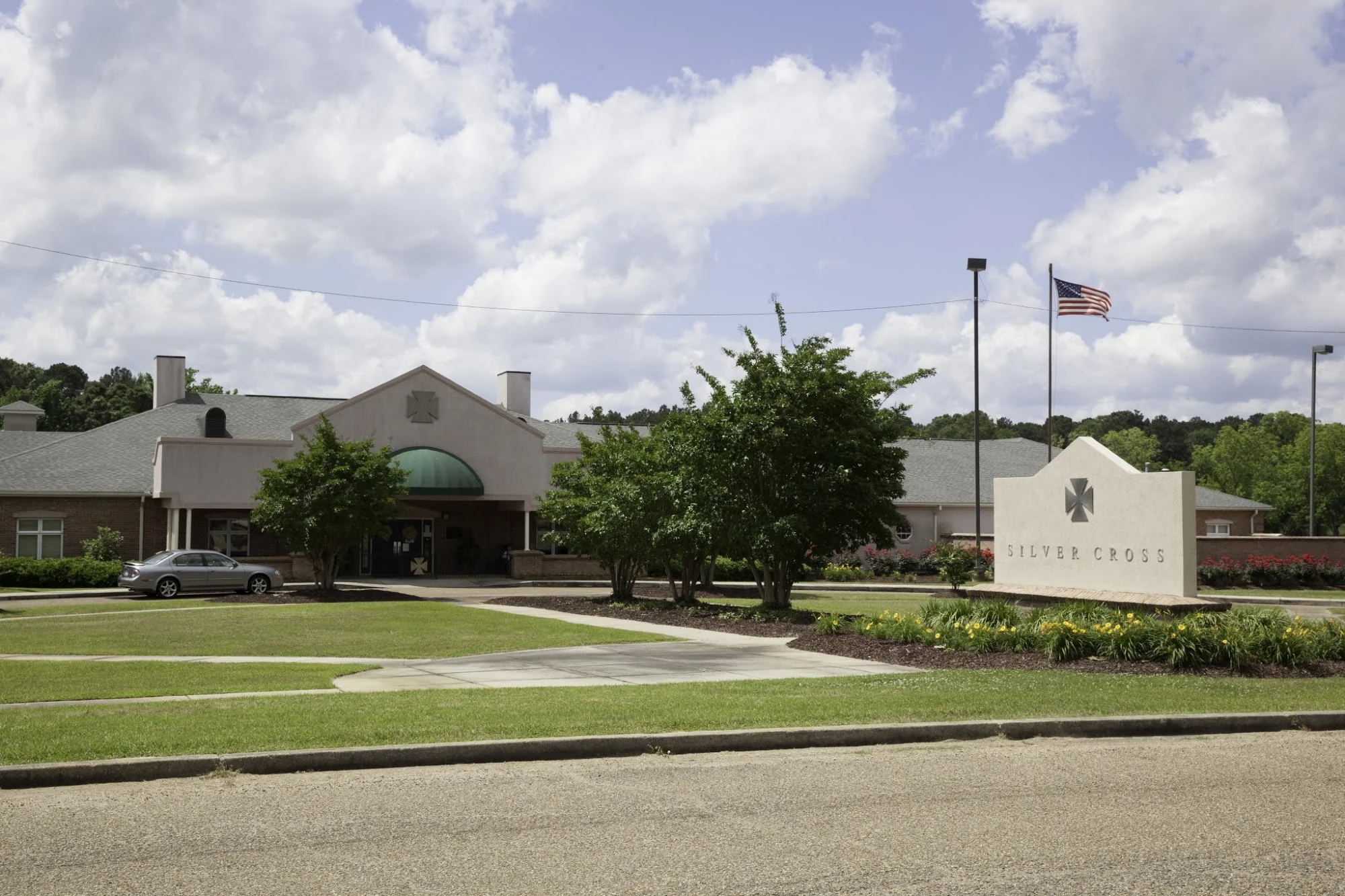 SILVER CROSS HEALTH & REHAB
