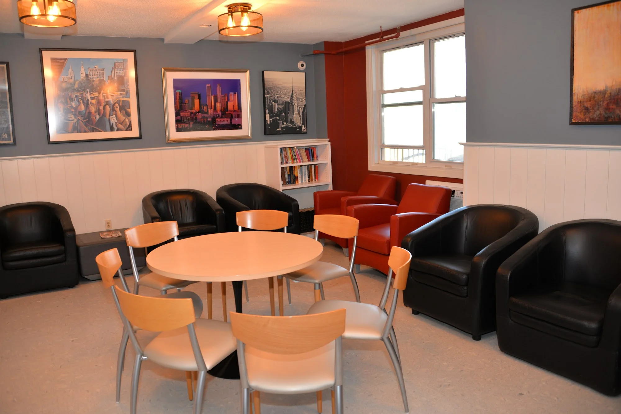 SILVER LAKE SPECIALIZED REHAB AND CARE CENTER