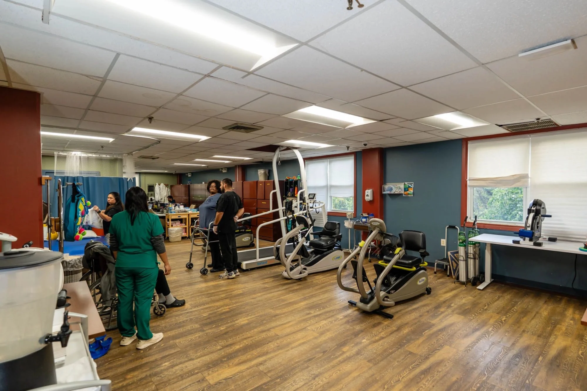SILVER LAKE SPECIALIZED REHAB AND CARE CENTER