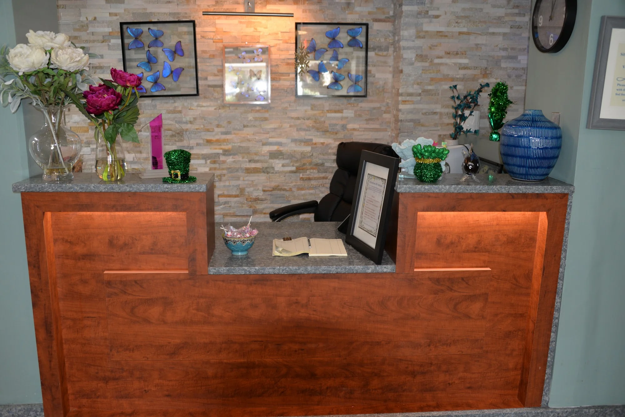 SILVER LAKE SPECIALIZED REHAB AND CARE CENTER