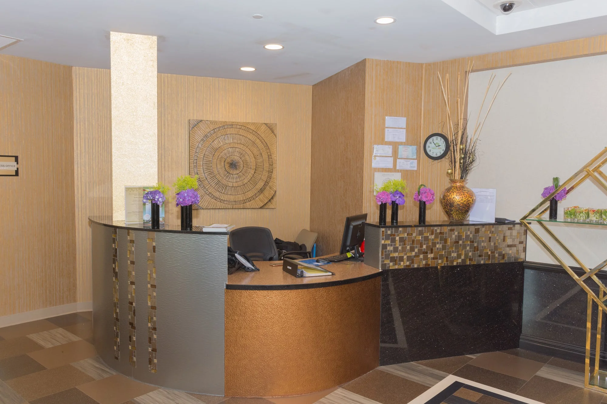 SOMERSET WOODS REHABILITATION & NURSING CENTER
