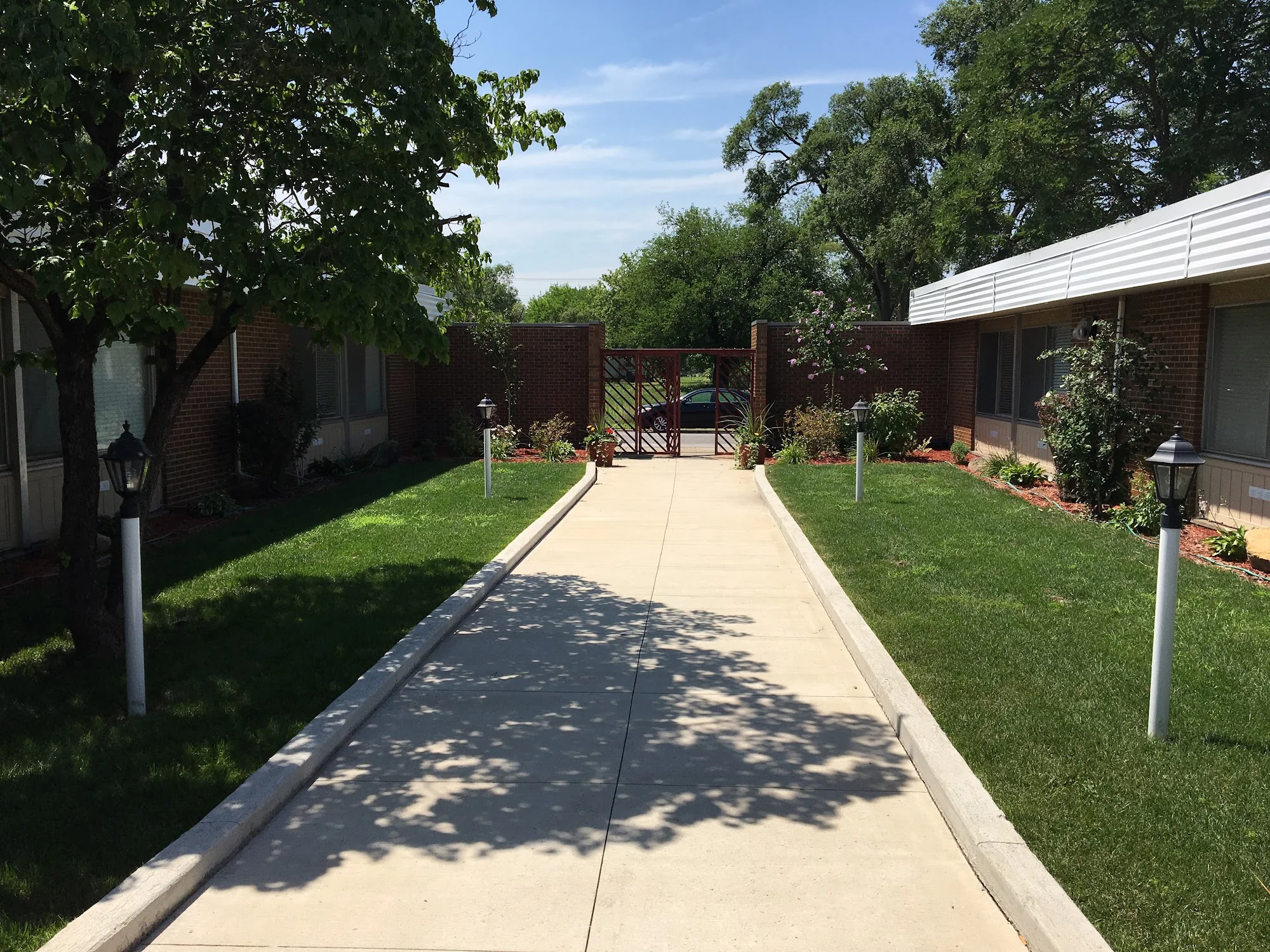 SOUTH SHORE HEALTH & REHABILITATION CENTER