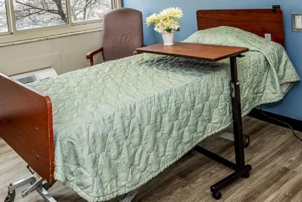 SQUIRREL HILL WELLNESS AND REHABILITATION CENTER