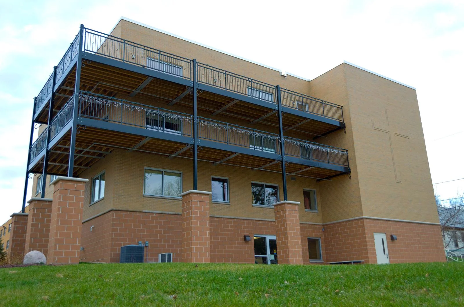 ST ANN HEALTH AND REHABILITATION CENTER