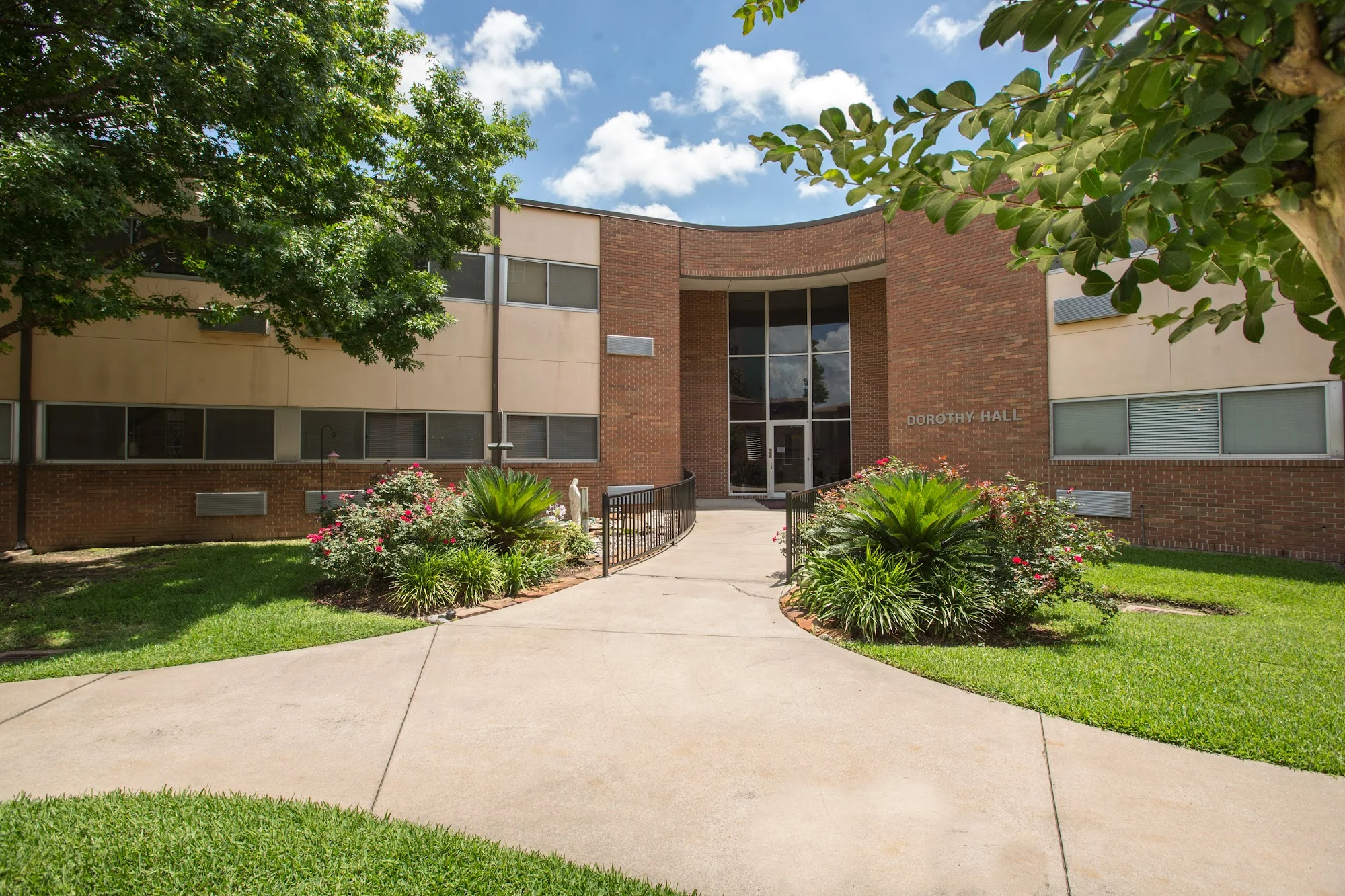 ST DOMINIC VILLAGE REHABILITATION AND NURSING CENTER