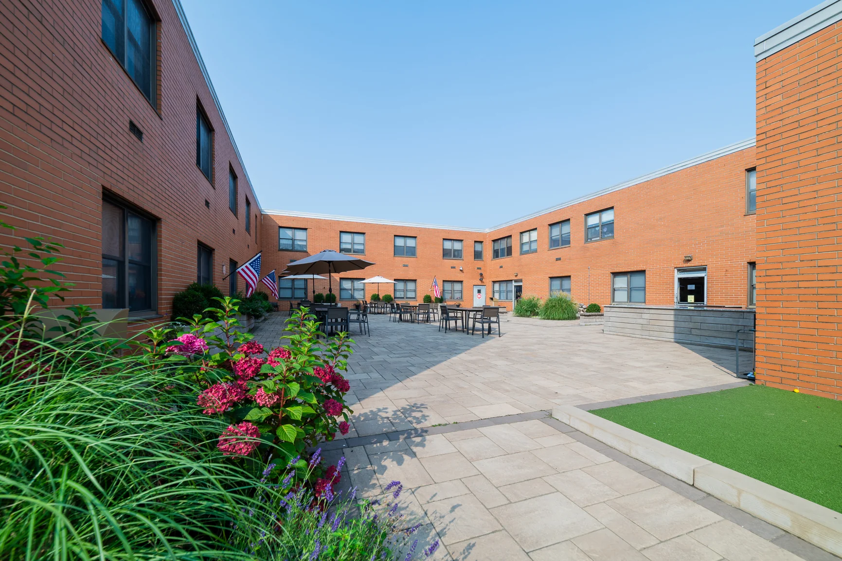 ST JAMES REHABILITATION & HEALTHCARE CENTER