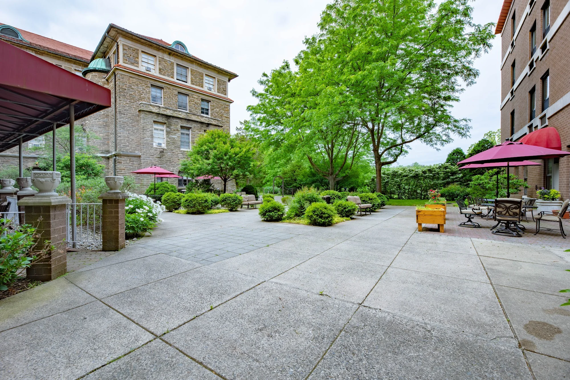 ST JOSEPH'S MANOR
