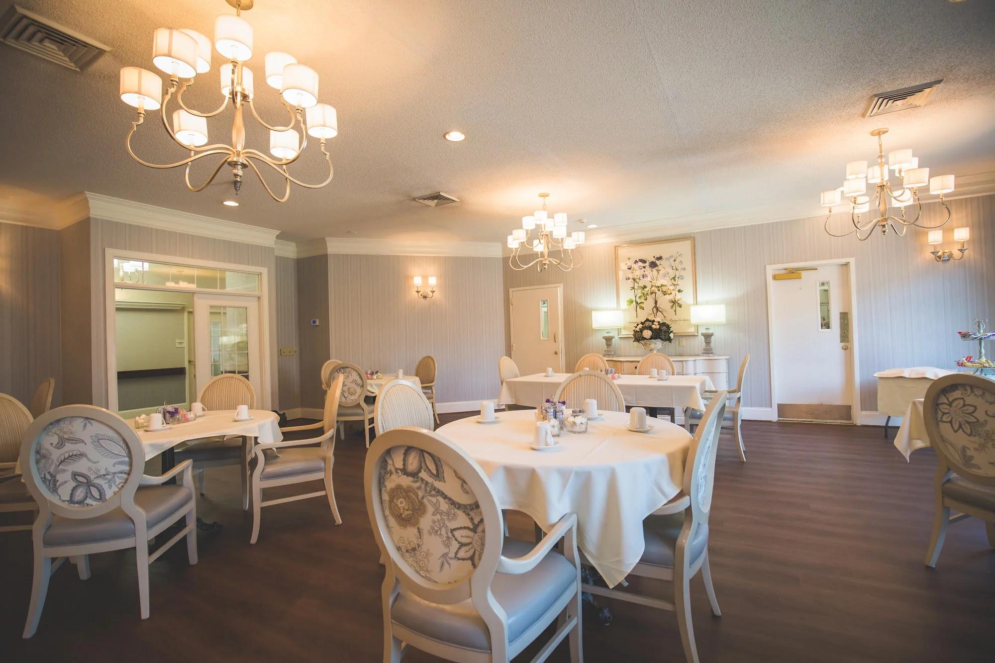 SUMMIT HILLS SKILLED NURSING FACILITY