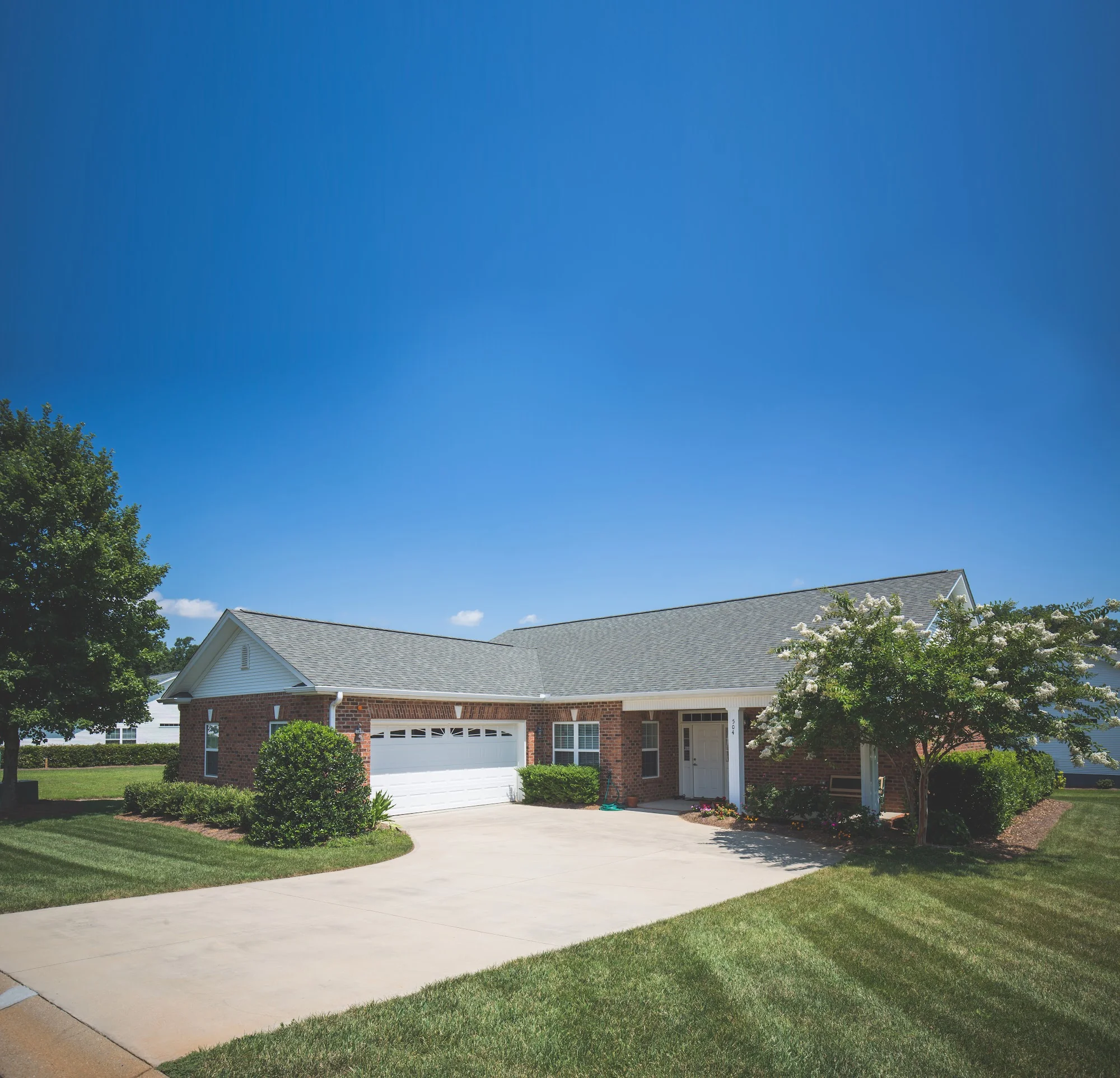 SUMMIT HILLS SKILLED NURSING FACILITY