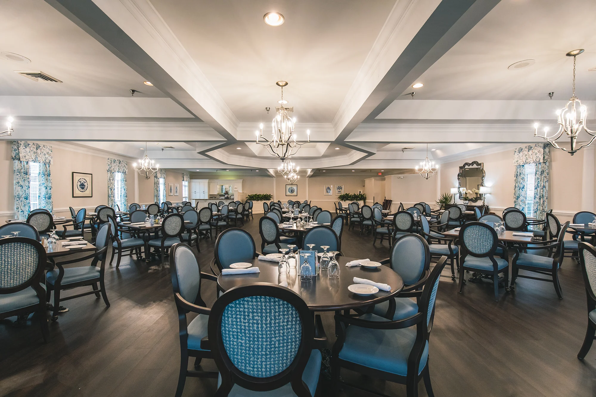 SUMMIT HILLS SKILLED NURSING FACILITY
