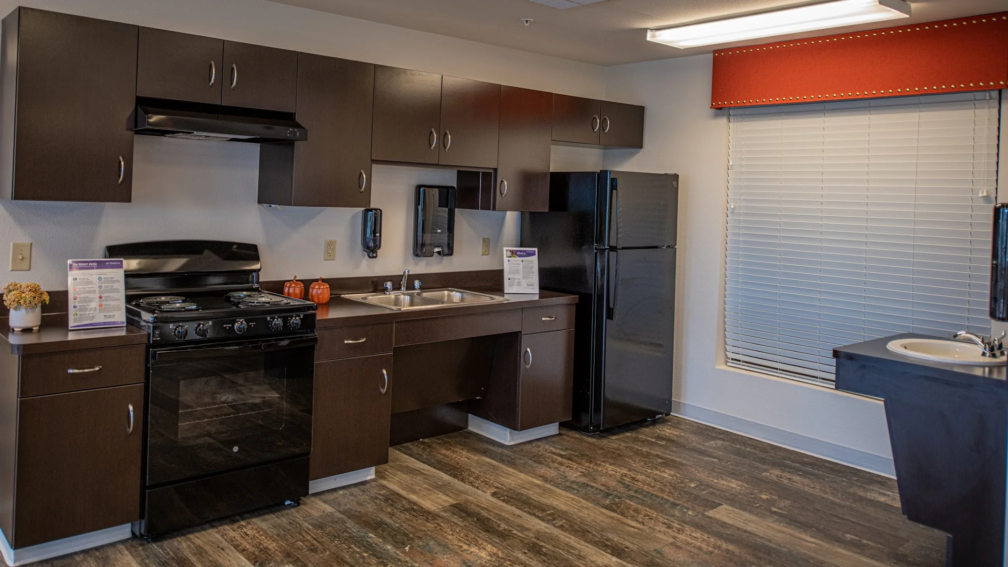 SUN VALLEY REHABILITATION AND HEALTHCARE CENTER