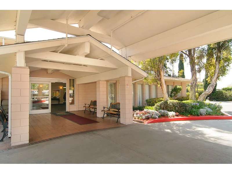 SUNNY HILLS POST ACUTE