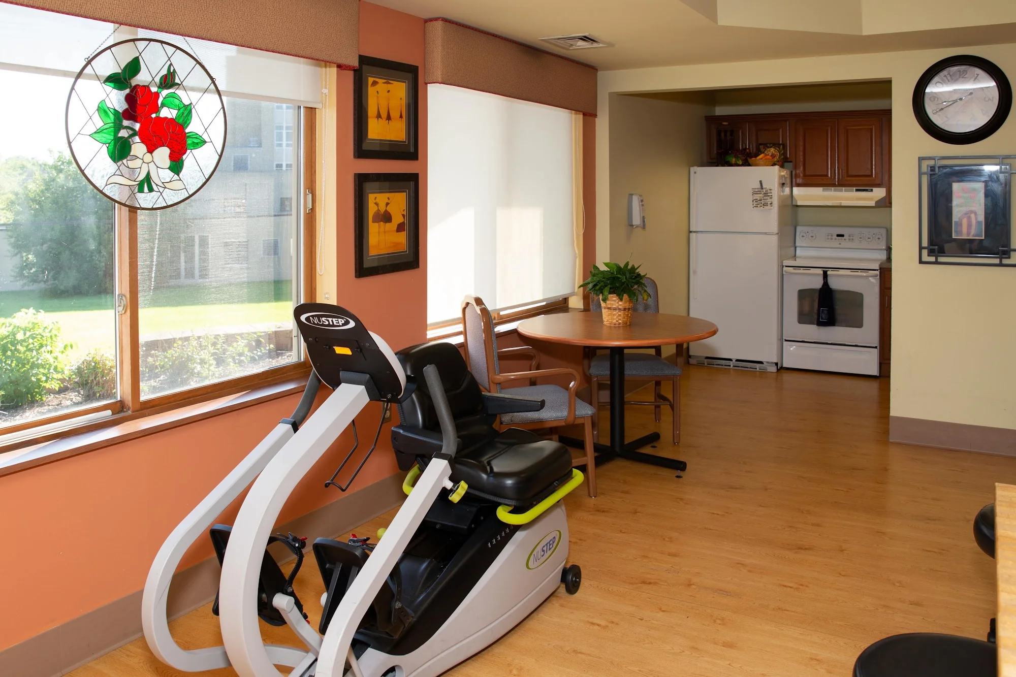 SUNRISE HEALTH SERVICES