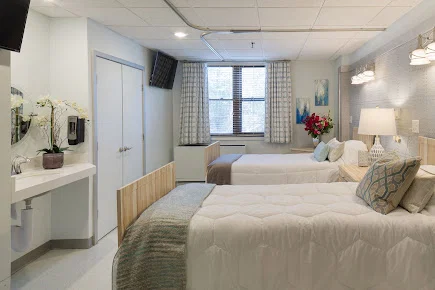 SURGE REHABILITATION AND NURSING LLC