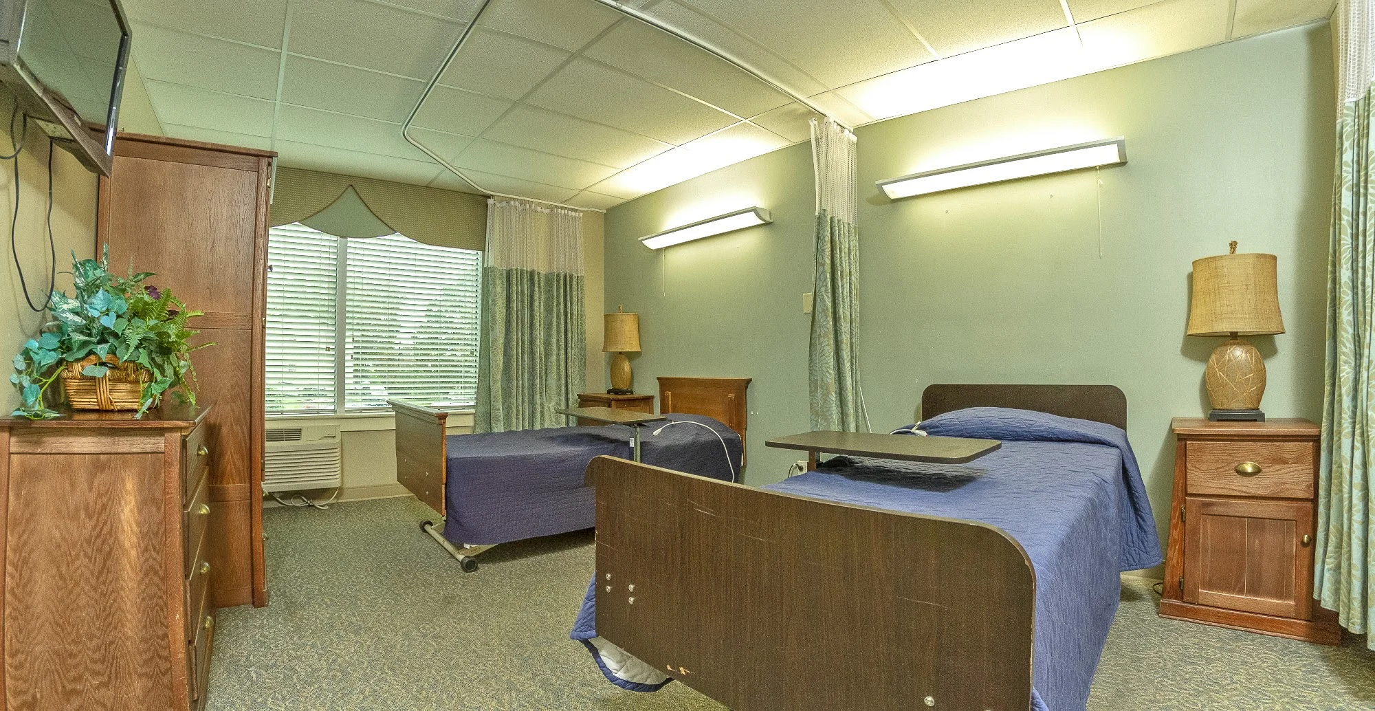 THE BLOSSOMS AT MIDTOWN REHAB & NURSING CENTER