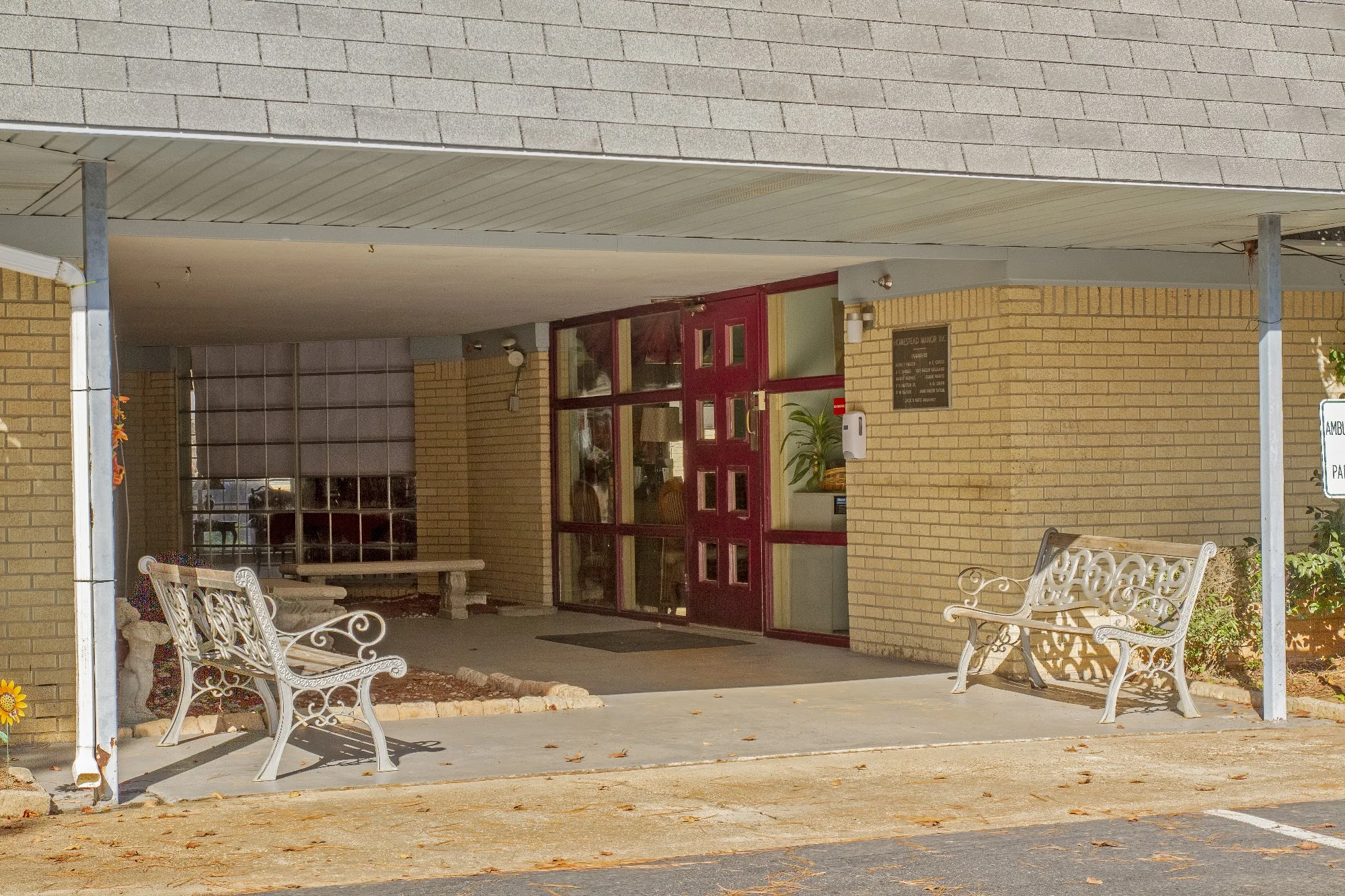 THE BLOSSOMS AT STAMPS REHAB & NURSING CENTER