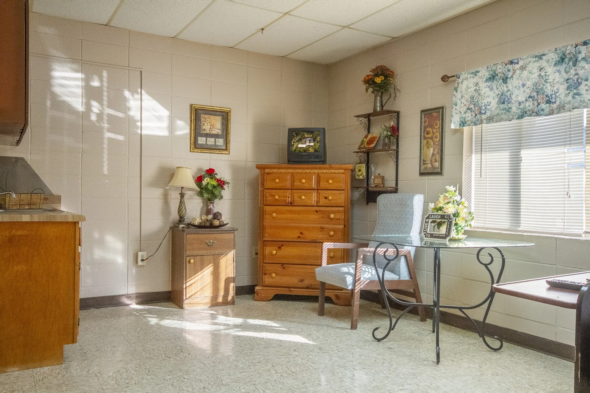 THE BLOSSOMS AT STAMPS REHAB & NURSING CENTER